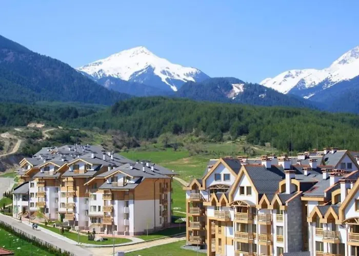 Stylish Cozy With Fireplace * بانسكو