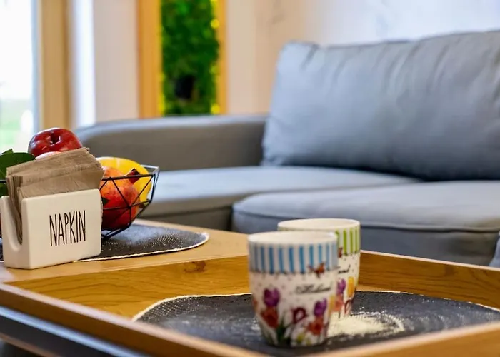 Stylish Cozy With Fireplace * بانسكو