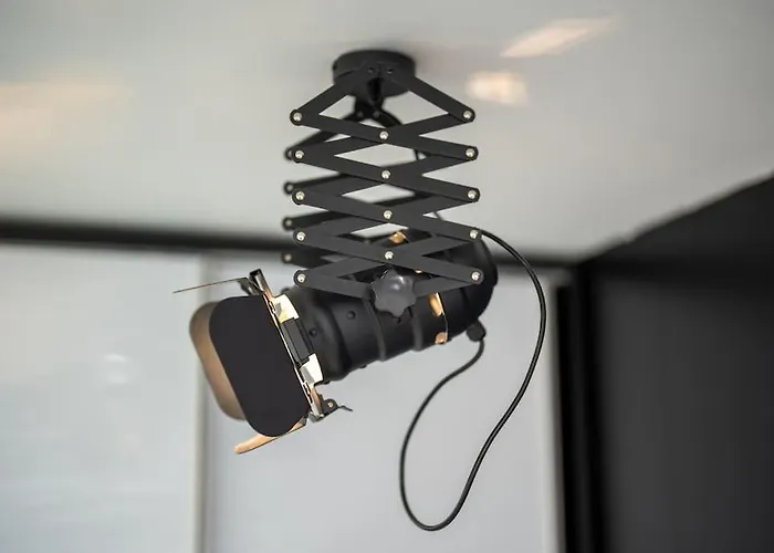 شقة Stylish Cozy With Fireplace